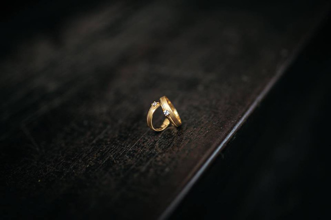 Từng là tình địch vì cùng yêu chung một cô gái, 2 cô nàng bỗng tìm hiểu, cảm thông rồi yêu nhau từ lúc nào không hay Từng là tình địch vì cùng yêu chung một cô gái, 2 cô nàng bỗng tìm hiểu, cảm thông rồi yêu nhau từ lúc nào không hay