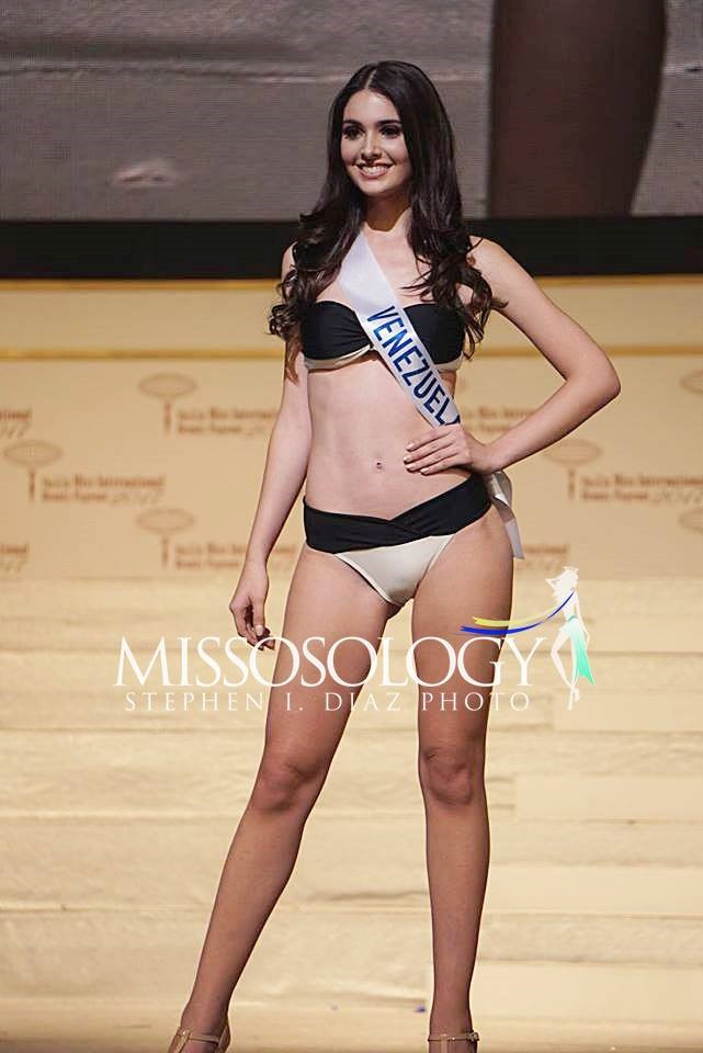 Màn trình diễn áo tắm kém hấp dẫn ở chung kết Hoa hậu Quốc tế