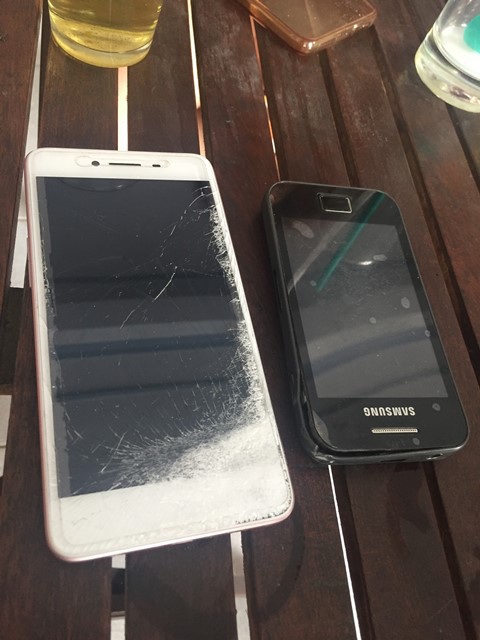 Bí thư xã bị vợ tố vào khách sạn với cấp dưới: Chúng tôi chỉ ở tiền sảnh khách sạn thôi!