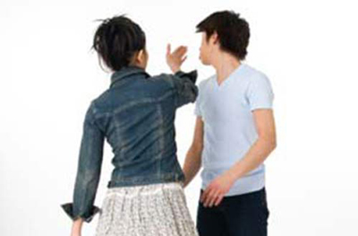 Bị vợ đầy đọa chục năm, ông chồng 60 tuổi quyết ly hôn bằng mọi giá