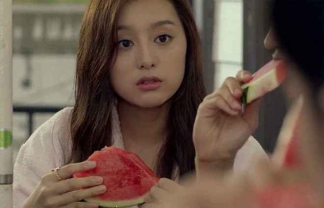 Em chồng bá đạo: Nhờ mua đồ quỵt tiền, nói chị dâu không ra gì vì không chào người yêu mình