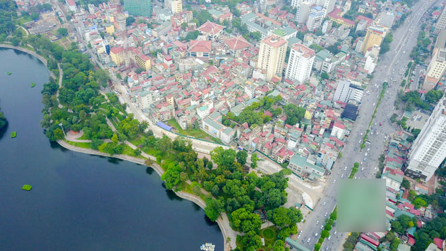 Hà Nội: Đường uốn lượn bên hồ Bảy Mẫu sắp hoàn thành