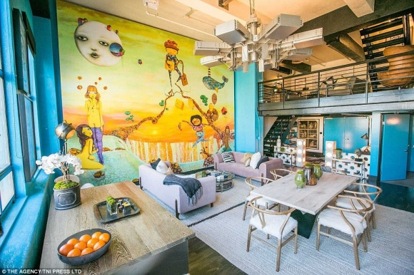 Cướp biển Johnny Depp bán hết 5 căn penthouse thu về hơn 247 tỷ đồng