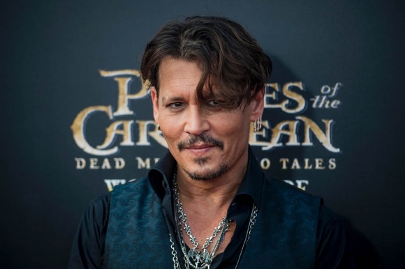 Cướp biển Johnny Depp bán hết 5 căn penthouse thu về hơn 247 tỷ đồng Cướp biển Johnny Depp bán hết 5 căn penthouse thu về hơn 247 tỷ đồng