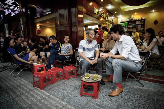 Người uống cafe cùng Thủ tướng Canada ở TP HCM: Ông ấy uống cafe rất ít, trà đá nhiều hơn