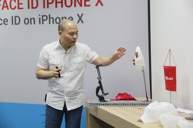 Bkav: Sẽ liên hệ với Apple về lỗ hổng của Face ID trên iPhone X