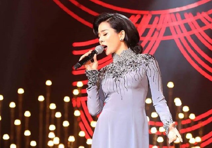 Chê Bolero là sến sẩm, lạc hậu mà sao vẫn nghe?