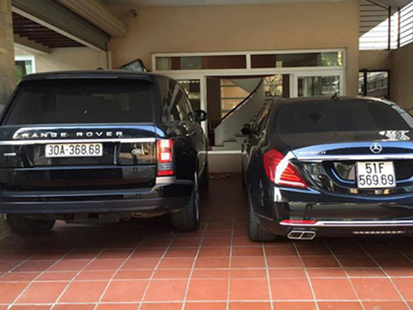 Cách đăng ký hai biển số dài cho ôtô tại Việt Nam