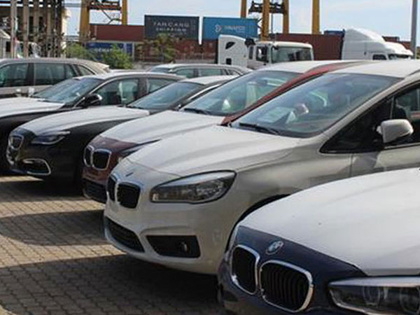 Euro Auto đang nợ tiền lưu kho bãi lô xe BMW hơn 2 tỷ đồng Euro Auto đang nợ tiền lưu kho bãi lô xe BMW hơn 2 tỷ đồng