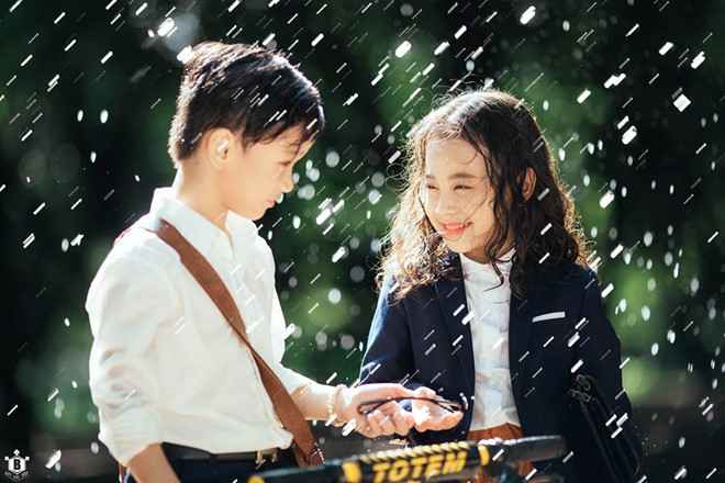 Bị bạn gái mắng, bắt taxi về trước vì yêu 2 tháng vẫn chưa nắm tay