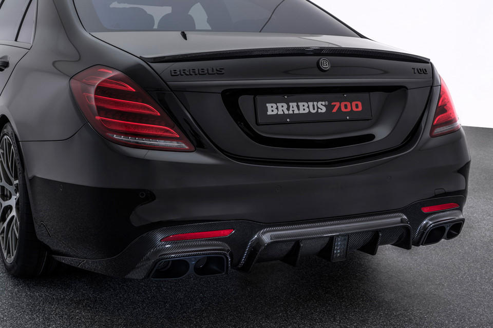 Brabus Mercedes Maybach S650 - limousine quái vật 900 mã lực