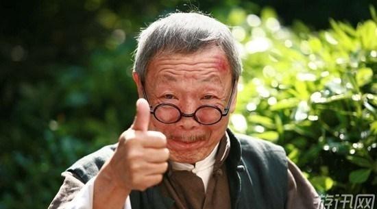 Số phận đặc biệt của 9 ngôi sao chuyên làm nền nổi tiếng nhất Hong Kong