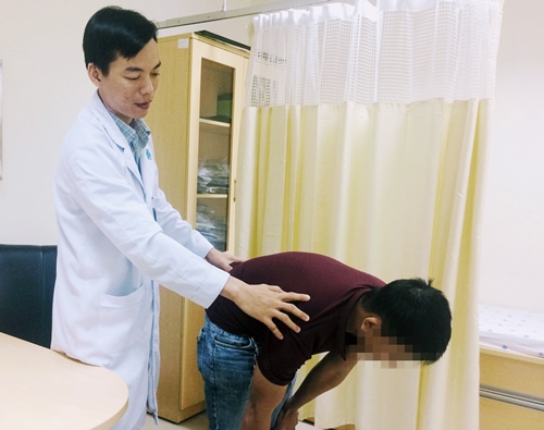 Đau lưng, mỏi cổ coi chừng bị thoái hóa cột sống