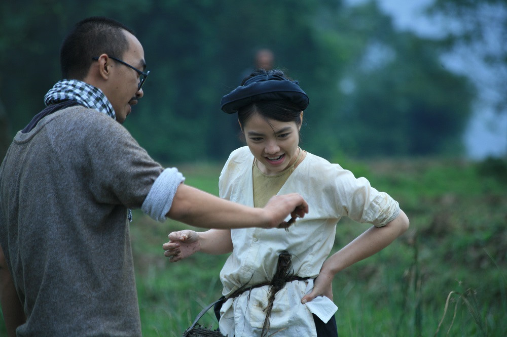 Đừng mang suy nghĩ phụ nữ thả rông là hư hỏng vào Thương nhớ ở ai