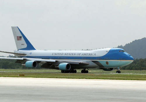 Hậu trường dẫn đường chuyên cơ của Tổng thống Mỹ