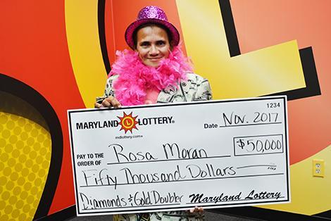 Thế lực kì bí dẫn lối người phụ nữ Mỹ trúng số 1 tỉ?