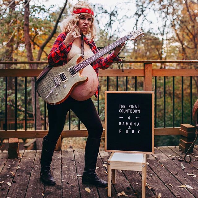 Con trai lớn hỏi Bụng mẹ bị làm sao vậy và đây là câu trả lời của người mẹ