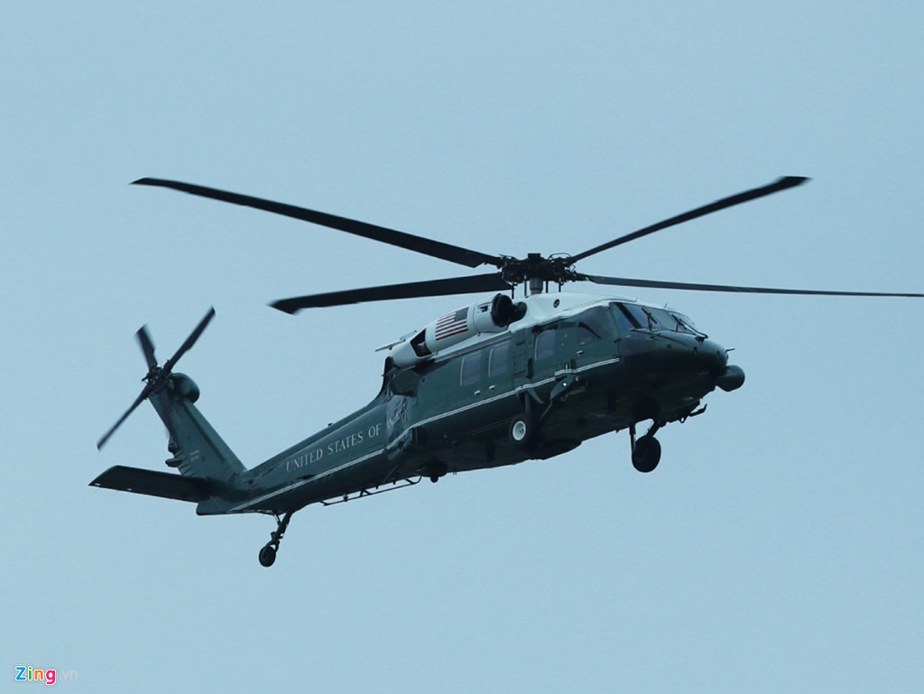 Chuyện chưa kể về dàn xe hộ tống Tổng thống Trump ở Việt Nam