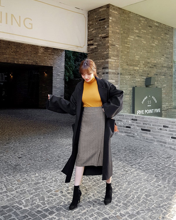 Kiểu chân váy này hot từ hè sang đông, các nàng ai cũng nên tậu vài chiếc!