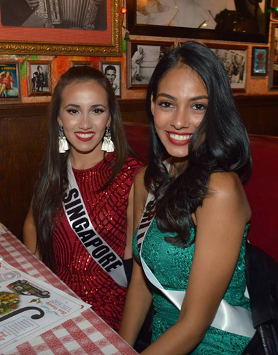 Nguyễn Thị Loan diện mốt váy ngủ ở tiệc mừng Miss Universe