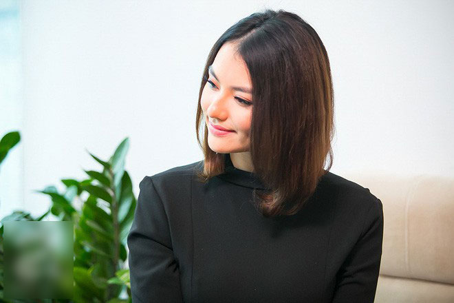 Người mẫu Hồng Quế: Tôi sẽ kể tất cả về cuộc đời tôi cho con nghe dù được con chấp nhận hay khinh miệt