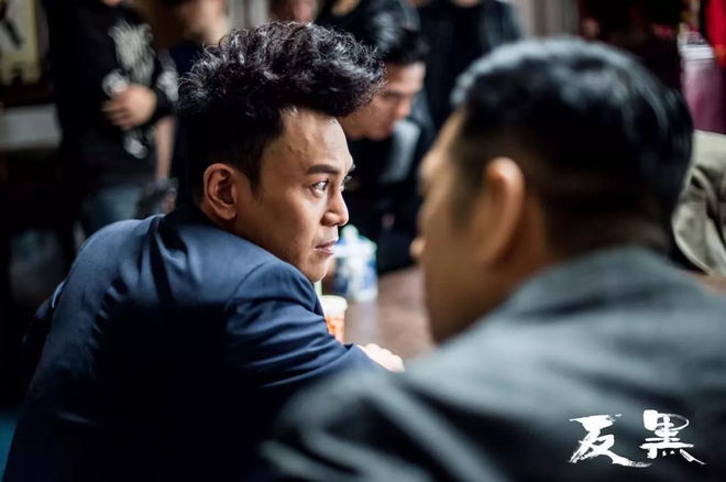 Đệ nhất sở khanh Lý Thiên Tường: 22 năm làm nhục gần hết kiều nữ TVB và những cống hiến không được đền đáp