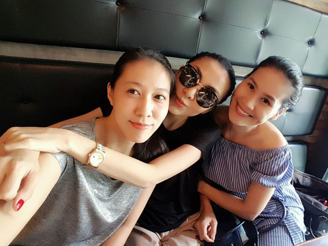 Chân dung sẻ lớn Thùy Trang: Mỹ nhân kín tiếng nhất trong hội bạn tri kỉ hơn 10 năm của Tăng Thanh Hà Chân dung sẻ lớn Thùy Trang: Mỹ nhân kín tiếng nhất trong hội bạn tri kỉ hơn 10 năm của Tăng Thanh Hà
