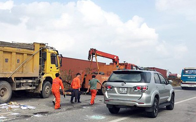 Nạn nhân kể lại giây phút kinh hoàng vụ tai nạn xe khách ở Sóc Sơn