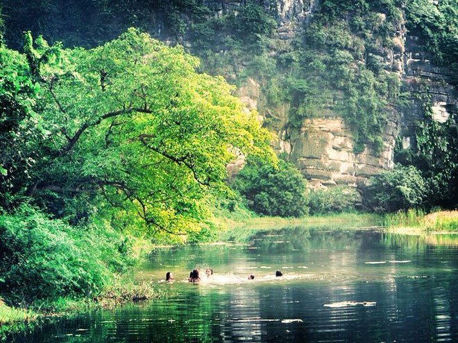 Sao Thương nhớ ở ai kể chuyện hậu trường xót xa sau cảnh mặc yếm không nội y