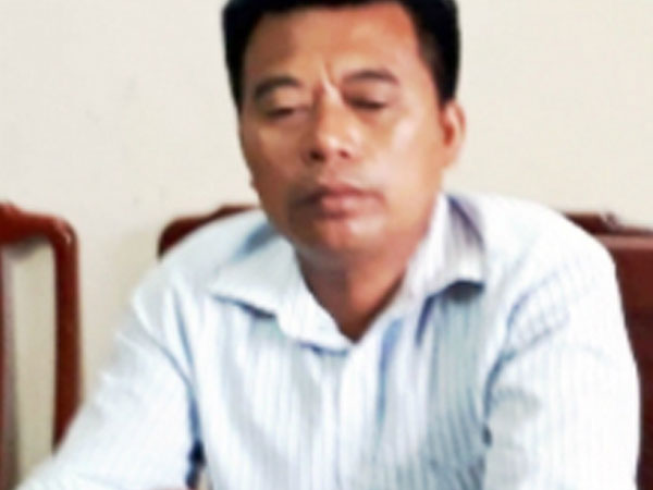 Đột nhập nhà hàng xóm trộm tiền, vàng