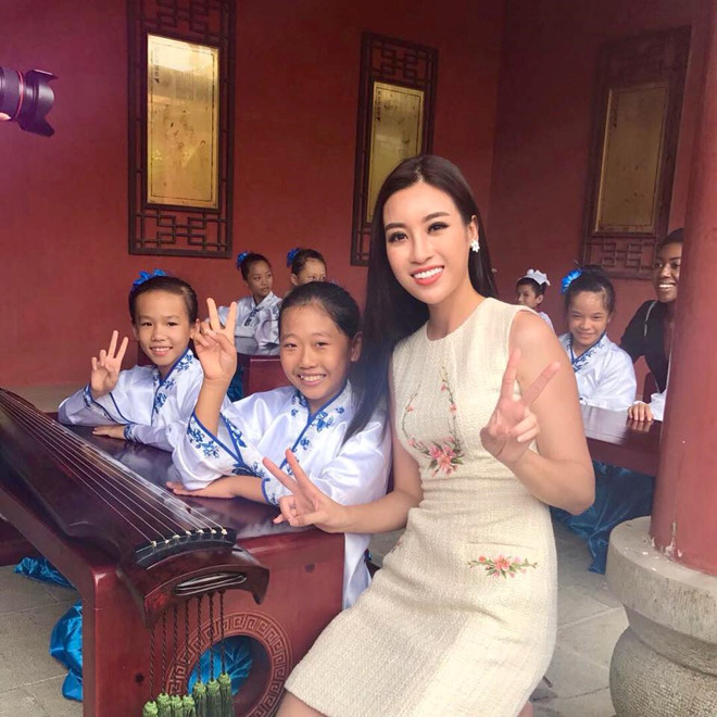Những hình ảnh rạng rỡ của Hoa hậu Mỹ Linh tại Miss World 2017