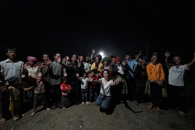 Hoa hậu Mỹ Linh nỗ lực quảng bá văn hóa dân tộc tại Miss World 2017