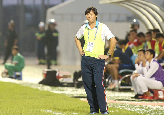 V-League trảm tướng hàng loạt: Bình thường và bất thường