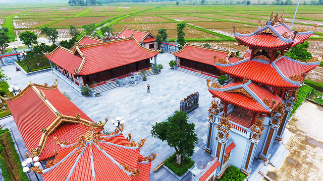 Choáng với khu nhà thờ họ 100 tỷ đồng ở Nghệ An Choáng với khu nhà thờ họ 100 tỷ đồng ở Nghệ An