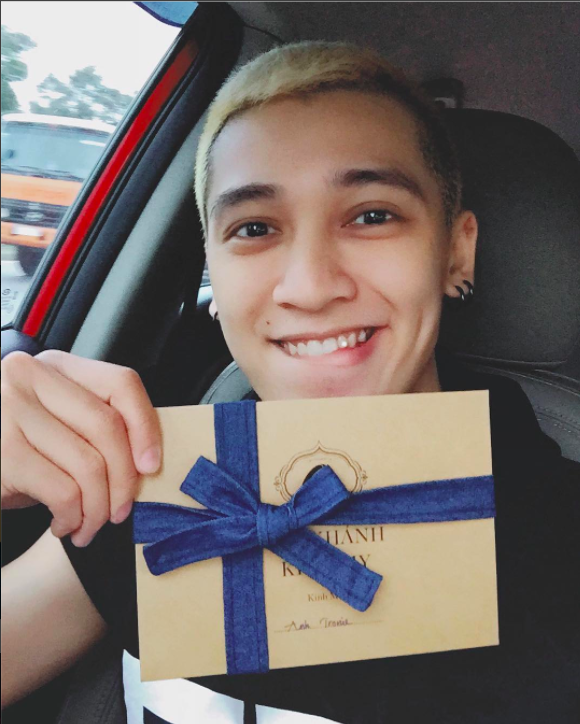 Không đi du lịch xa hoa, Kelvin Khánh và Khởi My lại lựa chọn làm điều này trong tuần trăng mật