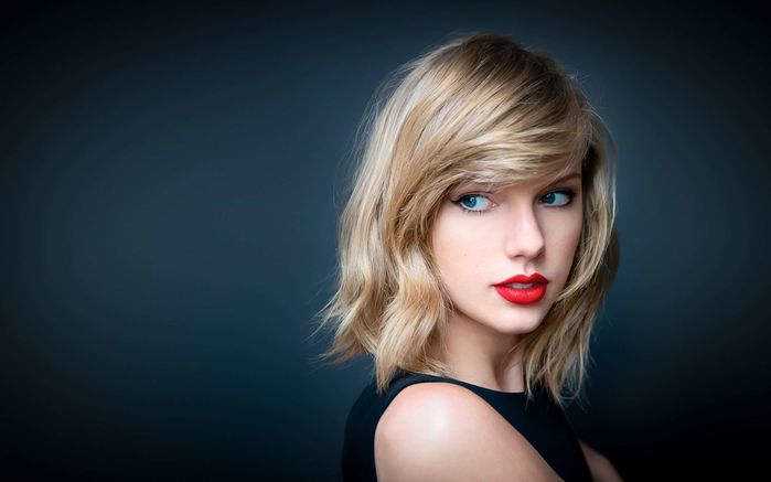 Hết chê Chi Pu, Uyên Linh lại gọi Taylor Swift là con rắn hao trai