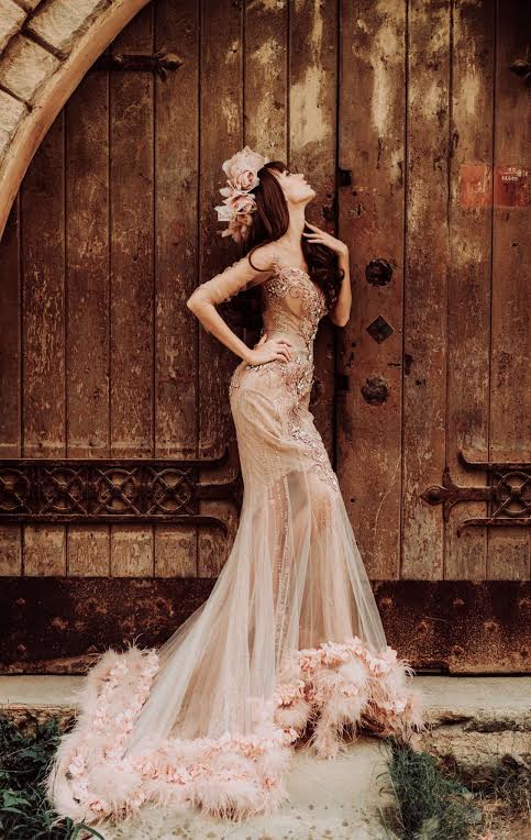 Ngẩn ngơ với những chiếc váy cưới biến mọi cô gái trở thành nữ thần mùa thu