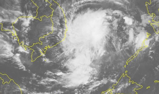 Bão số 14 sức gió 90 km/h khi áp sát Nam Trung Bộ