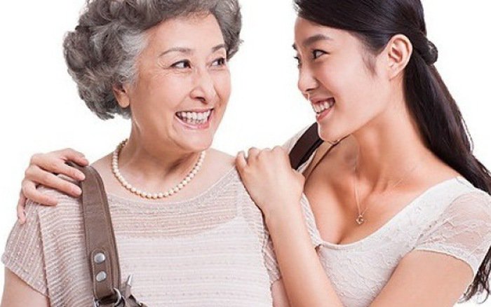 Tuyệt chiêu cho các nàng dâu để mẹ chồng yêu chiều như con gái