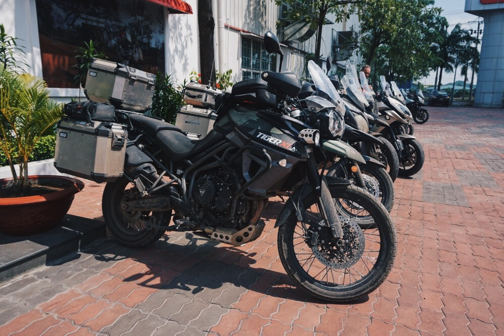 Dàn môtô khủng phượt Tam giác vàng quy tụ tại Long An