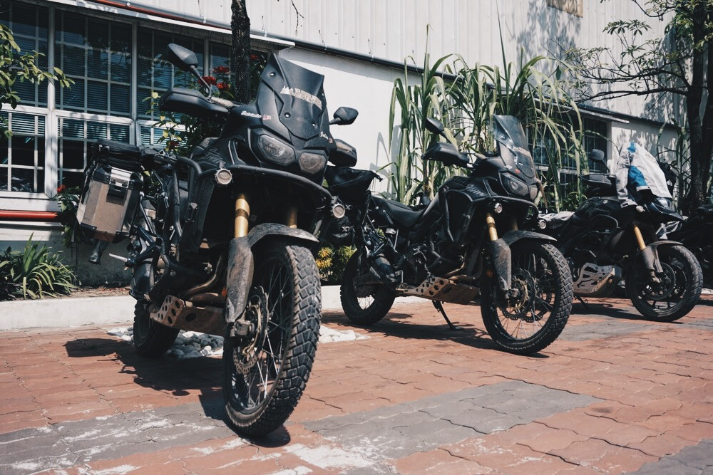 Dàn môtô khủng phượt Tam giác vàng quy tụ tại Long An