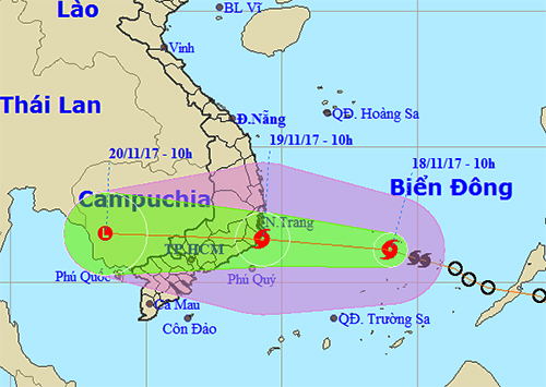 Bão kết hợp không khí lạnh gây mưa kéo dài ở miền Trung