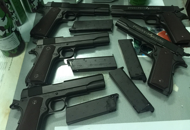 Bắt ‘ông trùm’ 23 tuổi tuồn súng đạn vào Sài Gòn tiêu thụ