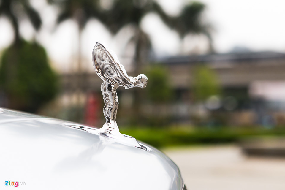 Rolls-Royce Ghost Series II chạy lướt giá hơn 20 tỷ tại Hà Nội