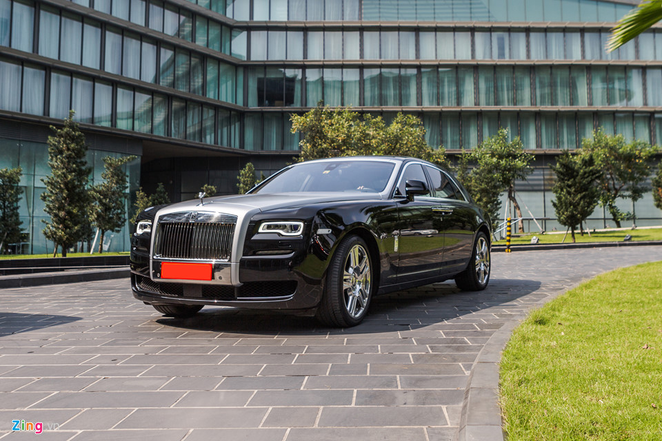 Rolls-Royce Ghost Series II chạy lướt giá hơn 20 tỷ tại Hà Nội