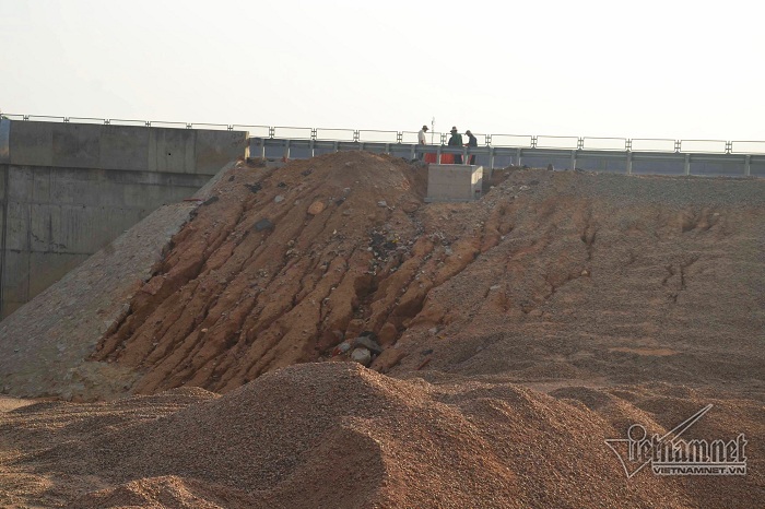 Sau 3 tháng thông xe, cao tốc tỷ đô sạt lở là bình thường