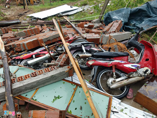 3 tỉnh Nam Trung Bộ cấm biển, sơ tán dân tránh bão số 14