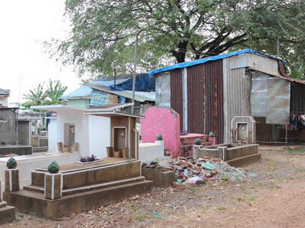 2.322 ngôi mộ vắng chủ ở nghĩa trang Bình Hưng Hoà đi về đâu?