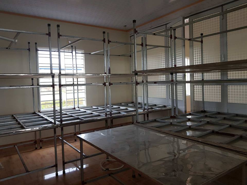 Phá dỡ thần tốc nhà hàng dưới gầm cao tốc Hà Nội - Hải Phòng