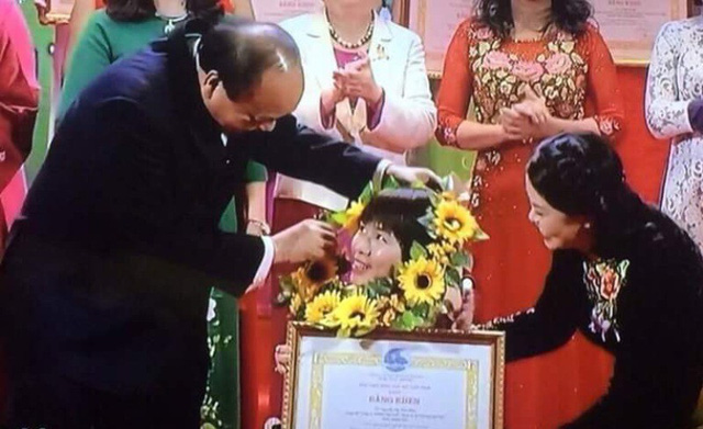 Nữ giám đốc cao 88cm tốt nghiệp 2 trường ĐH, thu nhập hàng tỷ đồng/năm